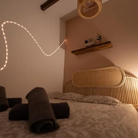 Holiday home Maison Romantique Avec Cinema *