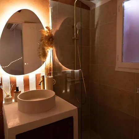 Maison Romantique Avec Cinema Holiday home Agde
